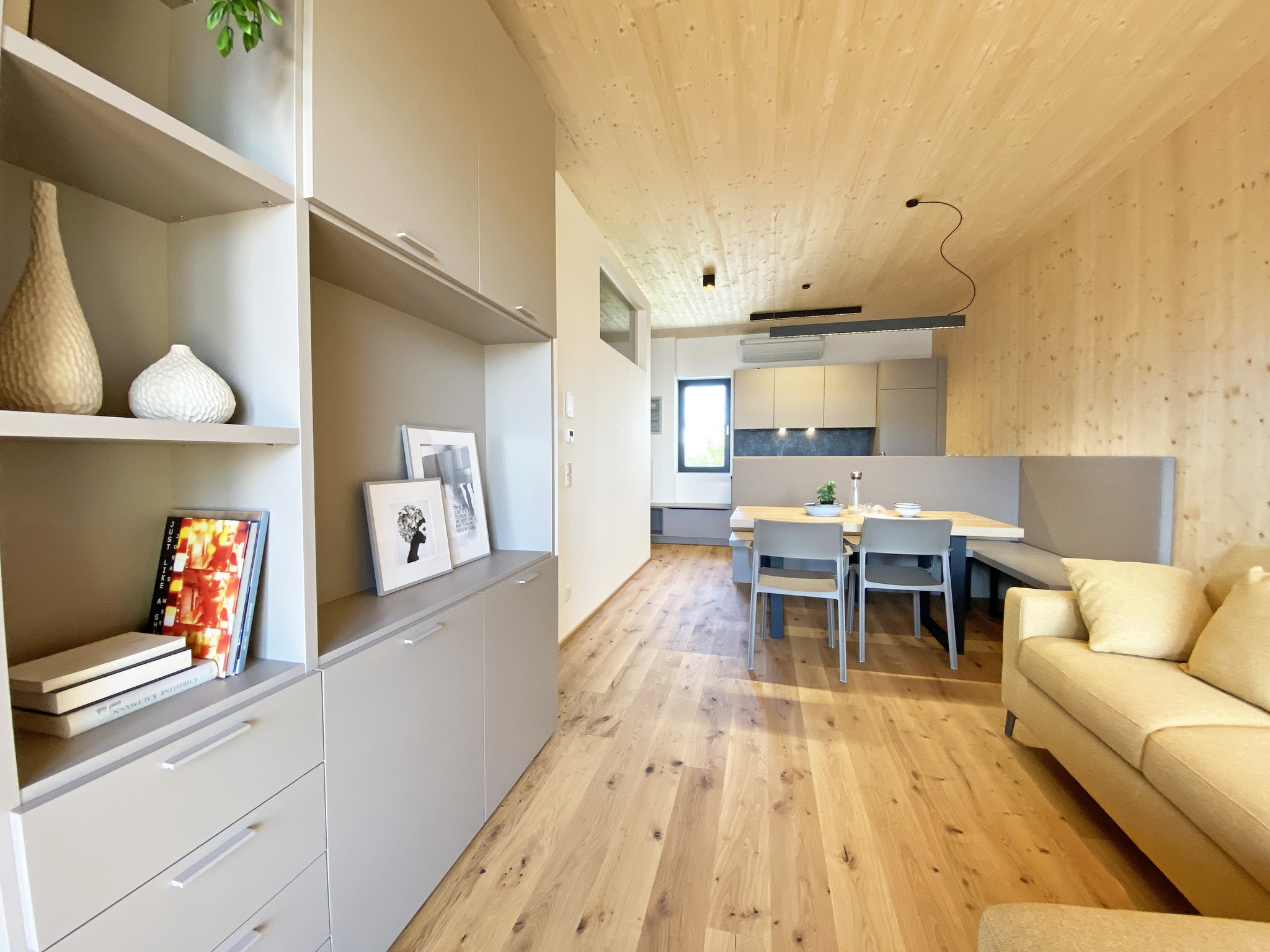 Mietwohnung Massivholz Premium Einrichtung Provisionsfrei Wohnung Linz OÖ